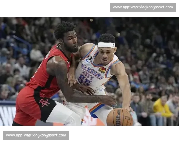 暴扣如雷！阿门・汤普森野球场碾压级统治力震撼全场