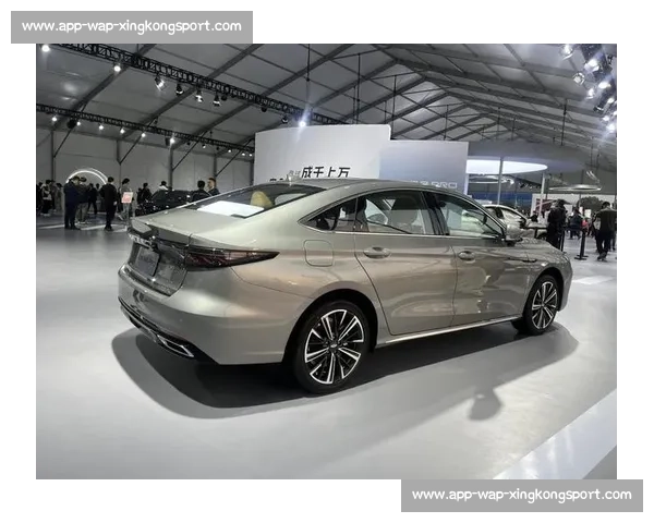 艾瑞泽 8 PRO 燃爆 618!赛道级家轿重塑燃油车价值标杆