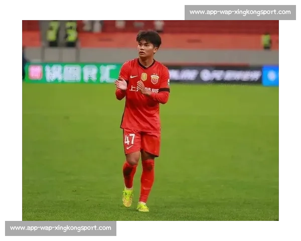 夜游上海恩怨升级!蒯纪闻放话:踢完这场再论出征资格 夜游上海恩怨升级!蒯纪闻放话:踢完这场再论出征资格