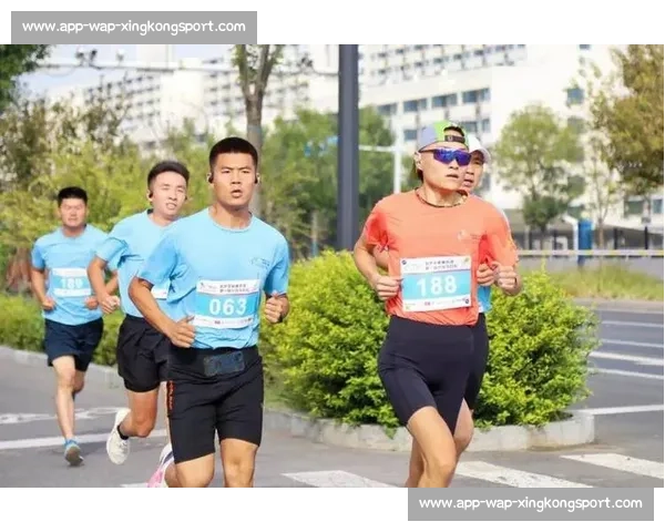 筑城燃情开跑!3.5 万跑者竞逐世界田联精英贵阳马拉松 筑城燃情开跑!3.5 万跑者竞逐世界田联精英贵阳马拉松